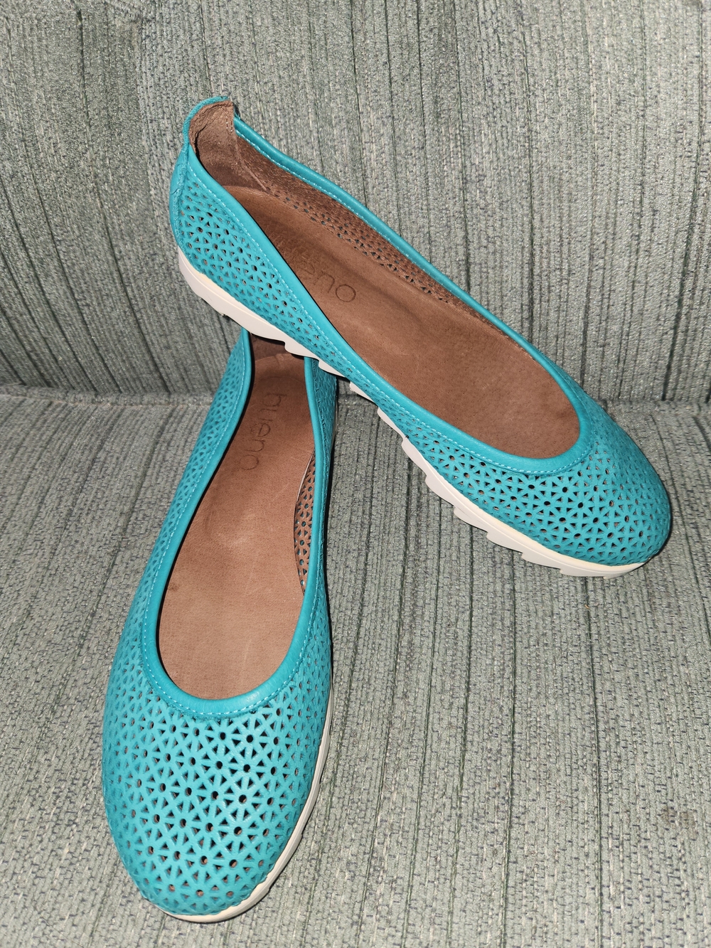 🍉Bueno Turquoise Laser-Cut Slip-On Flats - Picture 6 of 6